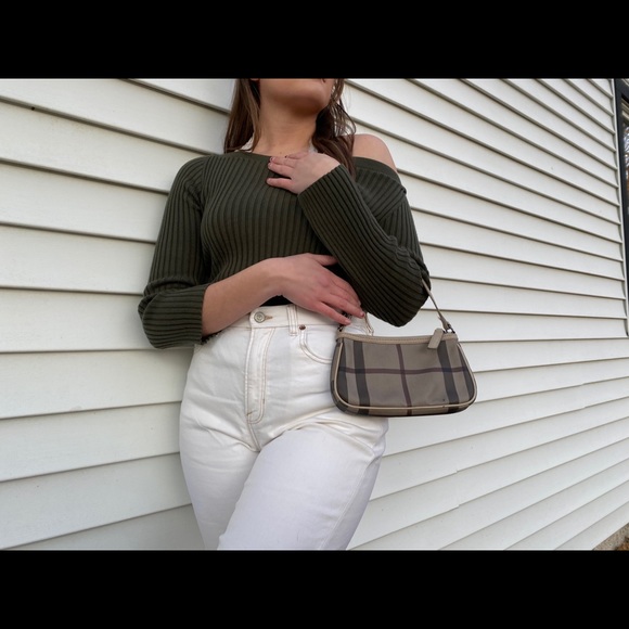 Authentic Burberry Small Handbag - Picture 3 of 3